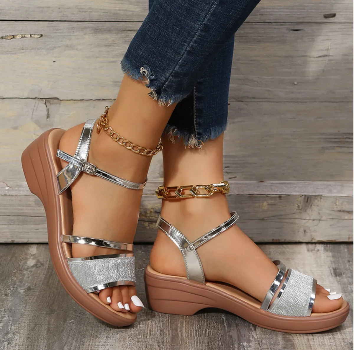 Cuzcare Women Sandal Comfortable Open Toe Sparkly Sandals Fashionable Rhinestone Summer Sandals