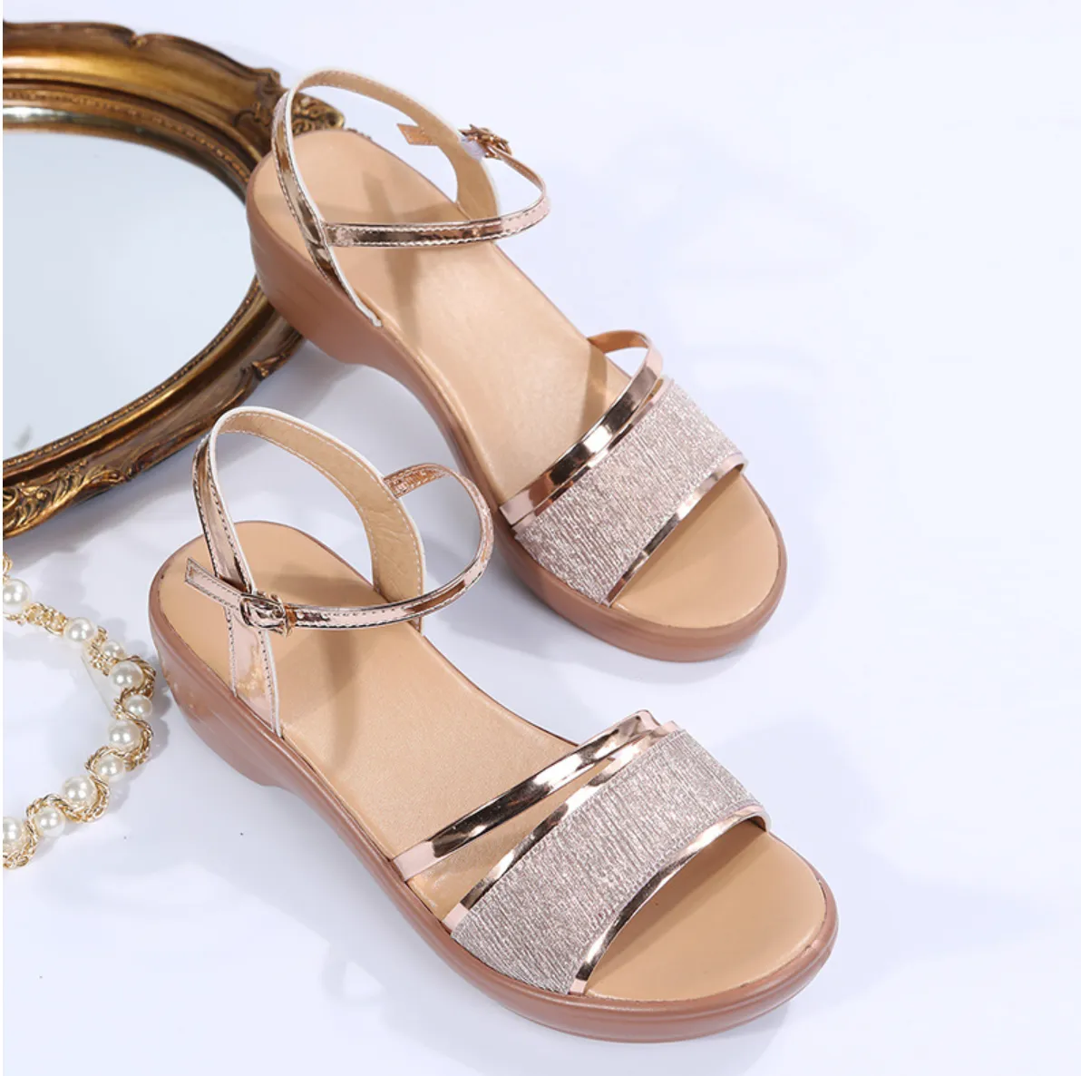 Cuzcare Women Sandal Comfortable Open Toe Sparkly Sandals Fashionable Rhinestone Summer Sandals