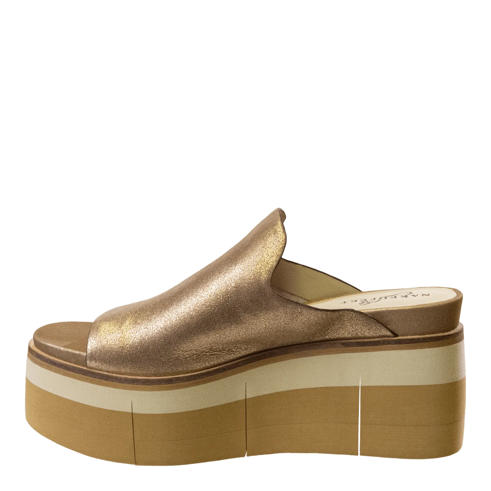FLOW in GOLD Platform Sandals