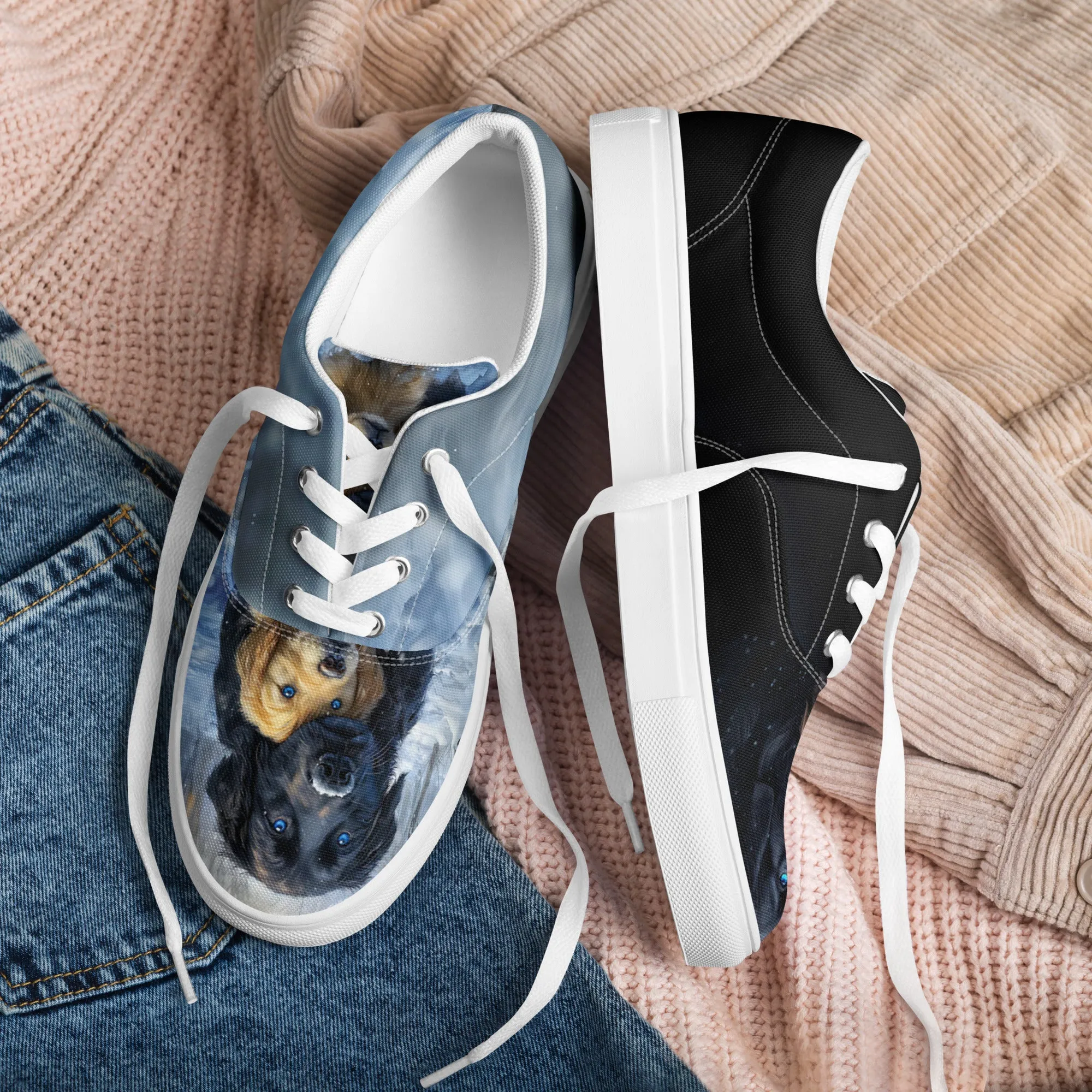 Snowy Embrace Women’s lace-up canvas shoes
