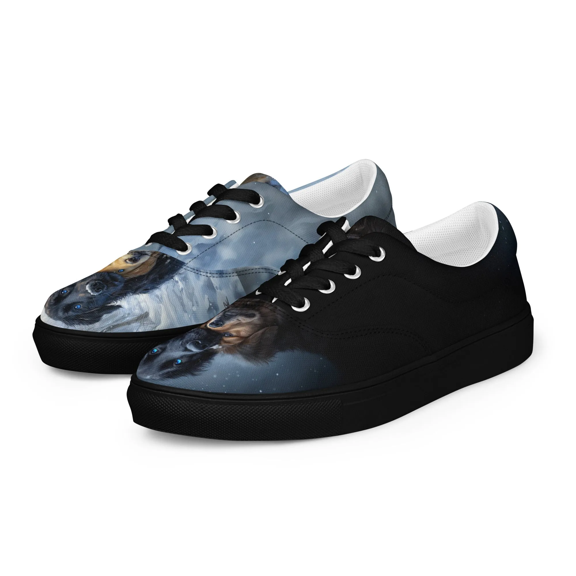 Snowy Embrace Women’s lace-up canvas shoes