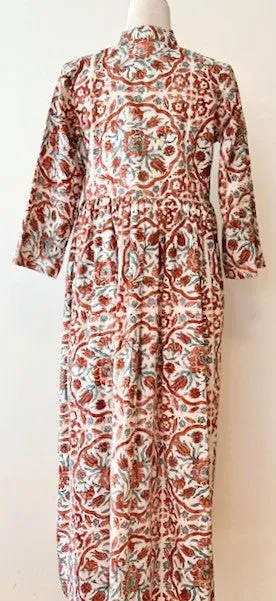 Tailored Floral Block Print Cotton Midi Dress Looks Crisp and Professional (Beige)