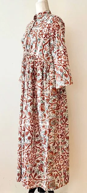 Tailored Floral Block Print Cotton Midi Dress Looks Crisp and Professional (Beige)