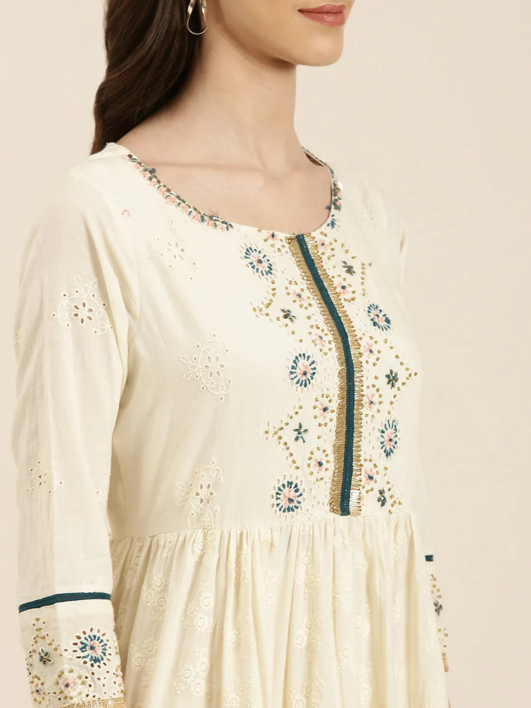 Women Off White Solid Anarkali Kurta